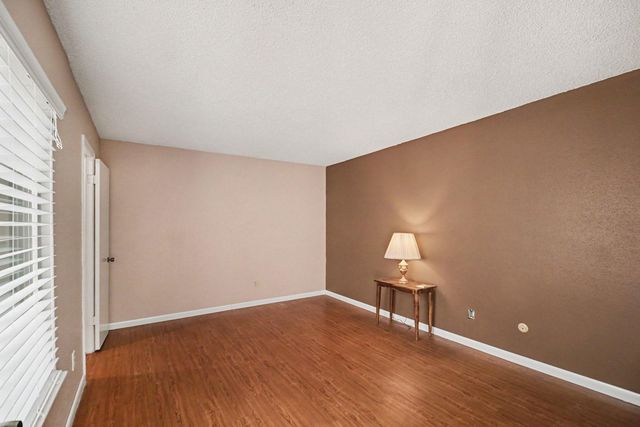3150 Windchase Boulevard, Houston, TX 77082