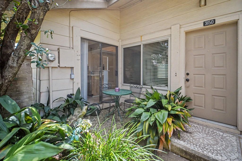 3150 Windchase Boulevard, Houston, TX 77082