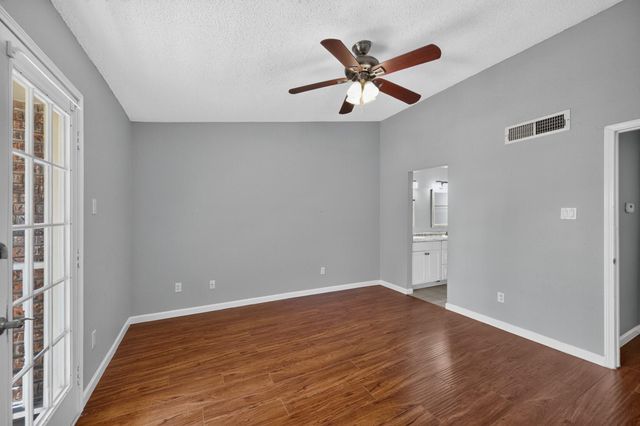 3600 Jeanetta Street 602, Houston, TX 77063