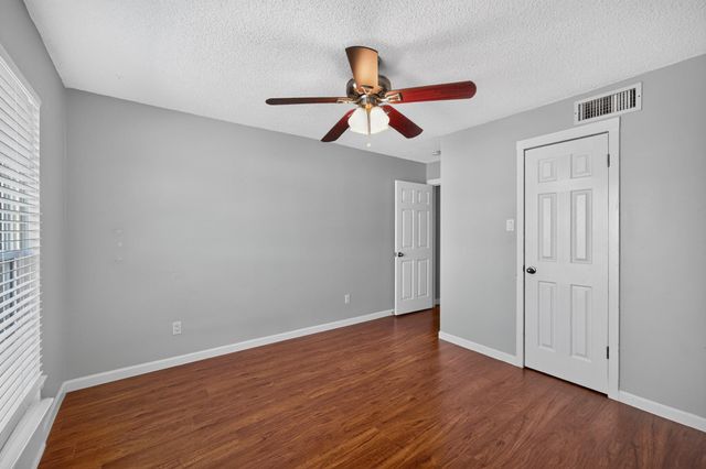 3600 Jeanetta Street 602, Houston, TX 77063