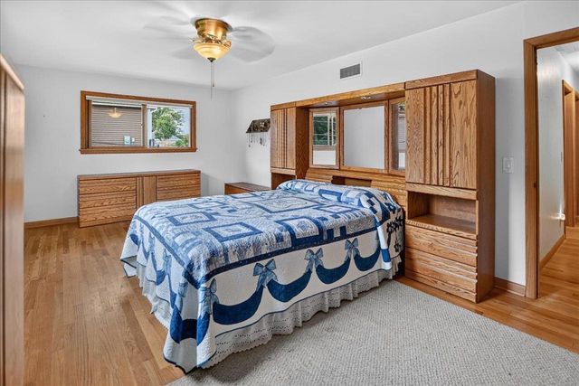 6514 Mendota Avenue, Middleton, WI 53562