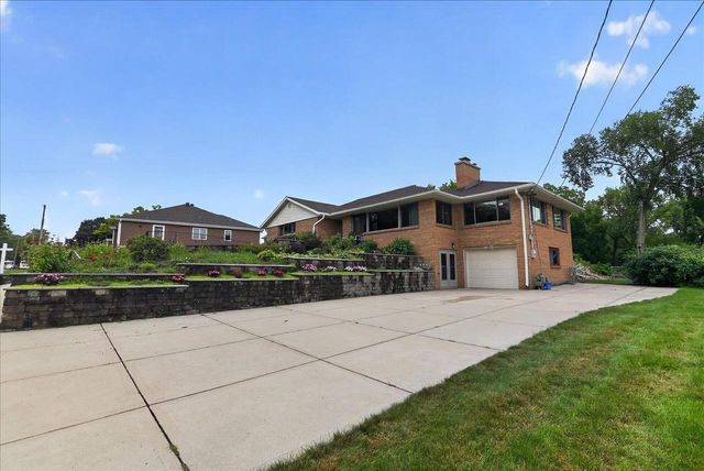 6514 Mendota Avenue, Middleton, WI 53562