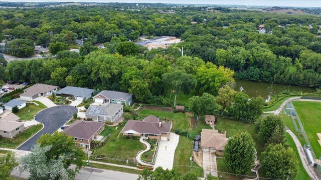 6514 Mendota Avenue, Middleton, WI 53562