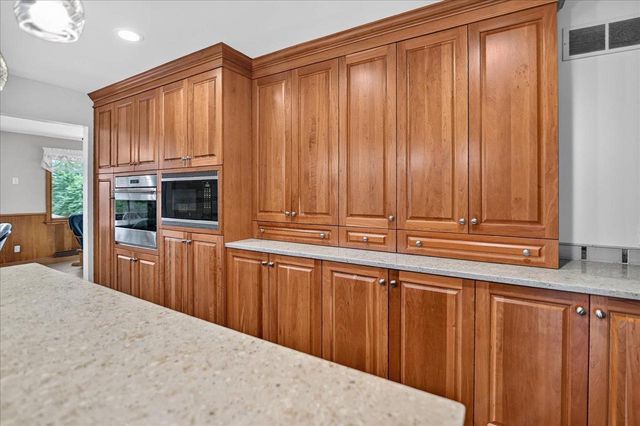 6514 Mendota Avenue, Middleton, WI 53562