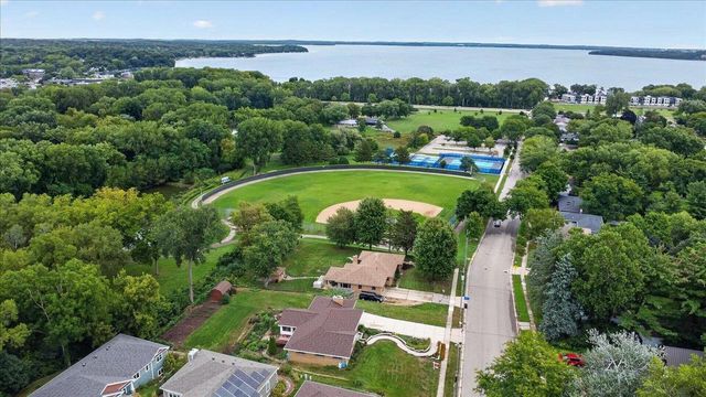 6514 Mendota Avenue, Middleton, WI 53562