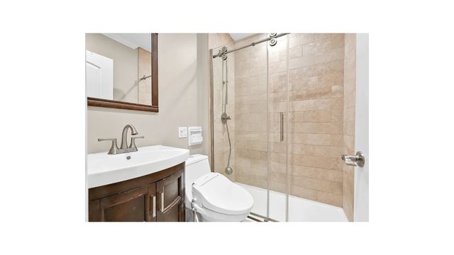 519 MONROE Street, New York City, NY 11221