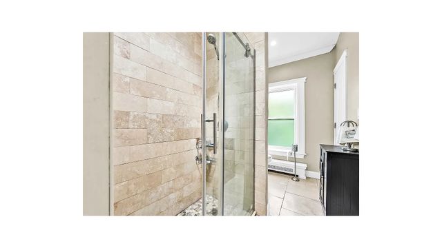 519 MONROE Street, New York City, NY 11221