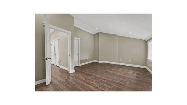 519 MONROE Street, New York City, NY 11221