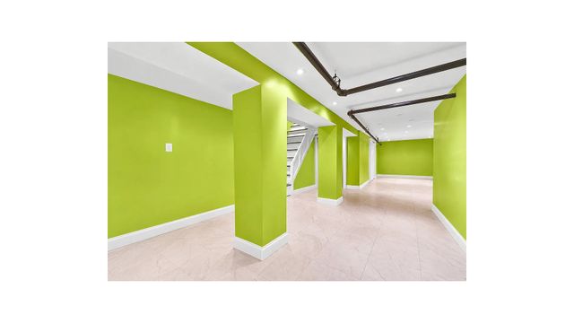 519 MONROE Street, New York City, NY 11221