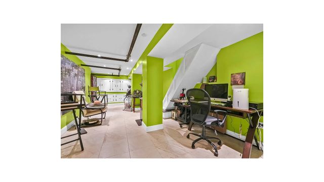 519 MONROE Street, New York City, NY 11221