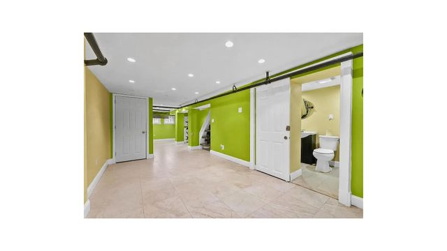 519 MONROE Street, New York City, NY 11221