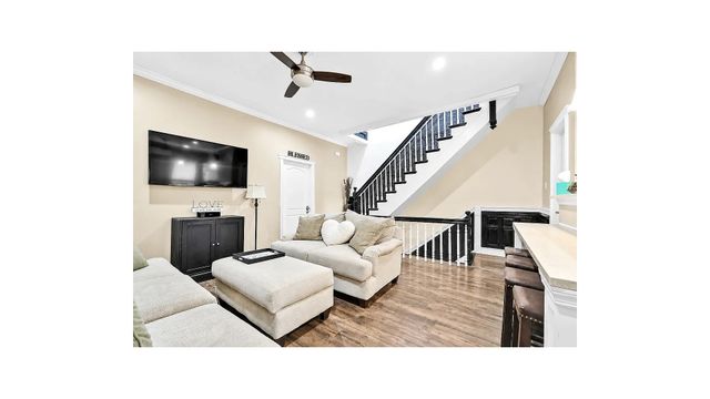 519 MONROE Street, New York City, NY 11221