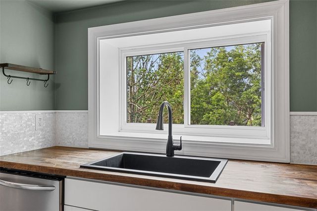 3196 Kestner Ave, Brentwood, PA 15227