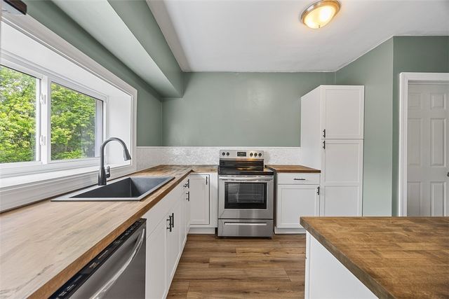 3196 Kestner Ave, Brentwood, PA 15227