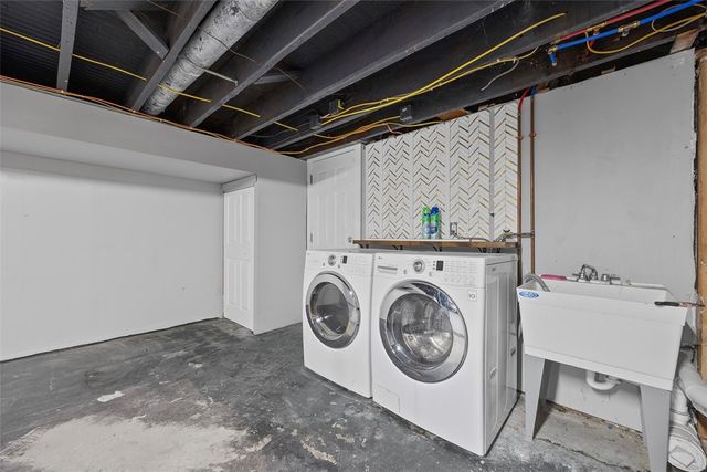 3196 Kestner Ave, Brentwood, PA 15227