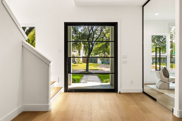 8903 Liptonshire Drive, Dallas, TX 75238