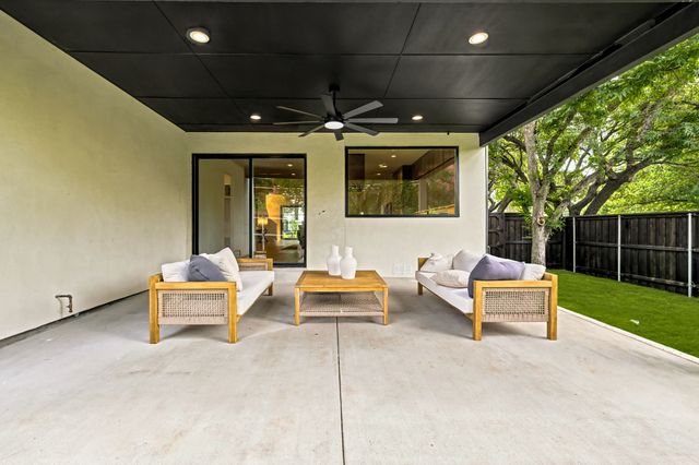 8903 Liptonshire Drive, Dallas, TX 75238