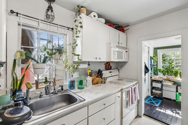51 Radcliffe Street, Charleston, SC 29403