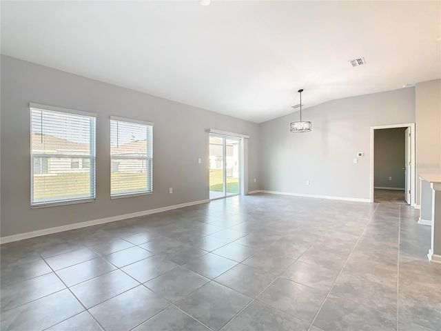 1033 HOLDEN WAY, Eagle Lake, FL 33839