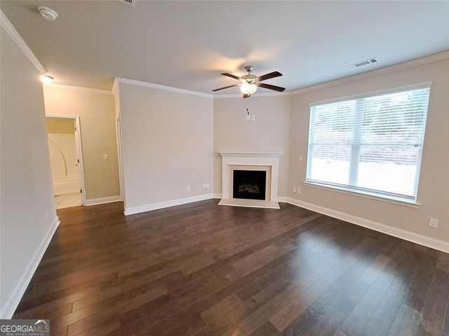 512 HINTON FARM Way, Dacula, GA 30019