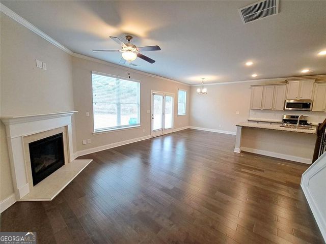 512 HINTON FARM Way, Dacula, GA 30019