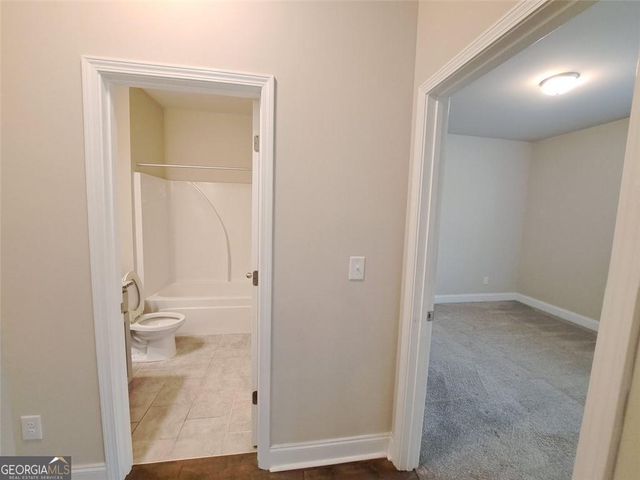 512 HINTON FARM Way, Dacula, GA 30019