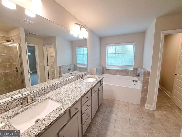 512 HINTON FARM Way, Dacula, GA 30019