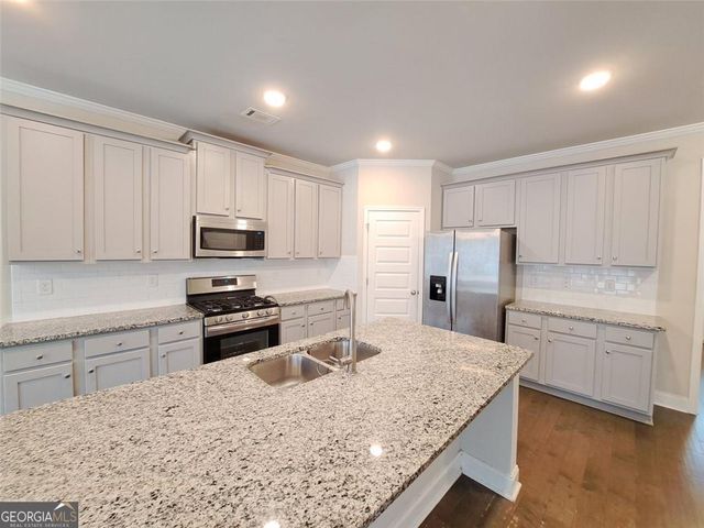 512 HINTON FARM Way, Dacula, GA 30019