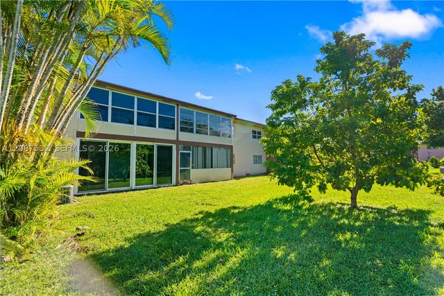 7305 NW 5th Ct 204, Margate, FL 33063