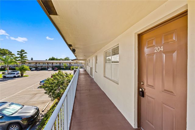7305 NW 5th Ct 204, Margate, FL 33063