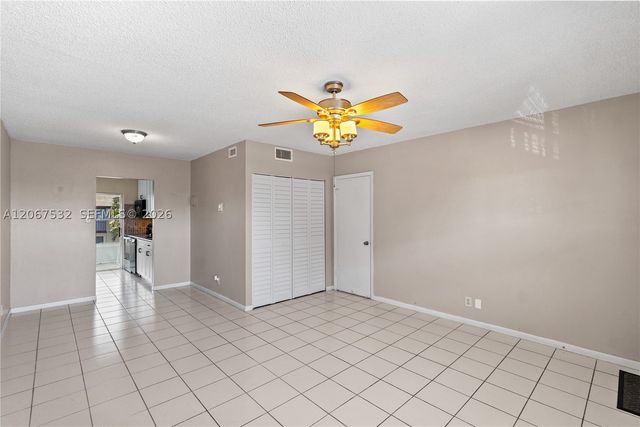 7305 NW 5th Ct 204, Margate, FL 33063