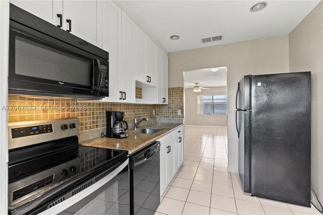 7305 NW 5th Ct 204, Margate, FL 33063