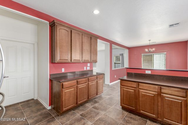 6308 S Desert Range Court, Tucson, AZ 85706