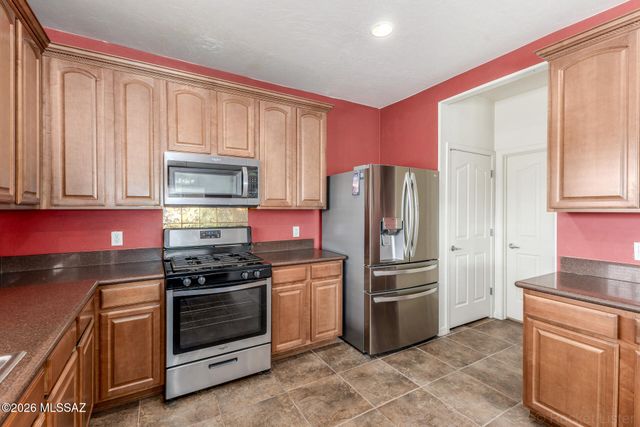 6308 S Desert Range Court, Tucson, AZ 85706