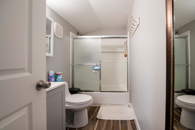 1765 School Street, Anderson, CA 96007