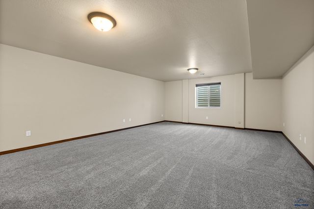 15019 CODY LN, Box Elder, SD 57719