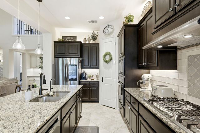 348 Fannin Battleground LN, Georgetown, TX 78628