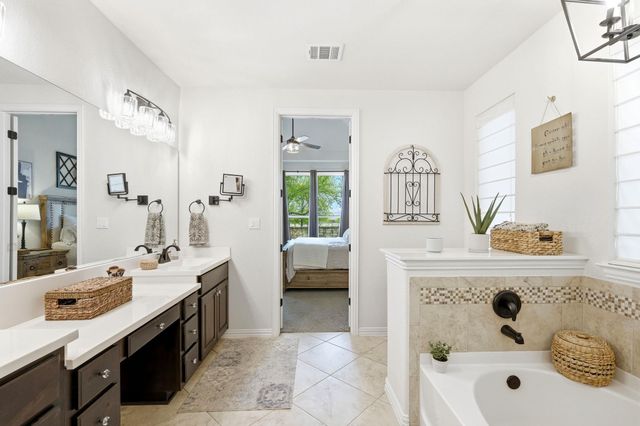 348 Fannin Battleground LN, Georgetown, TX 78628