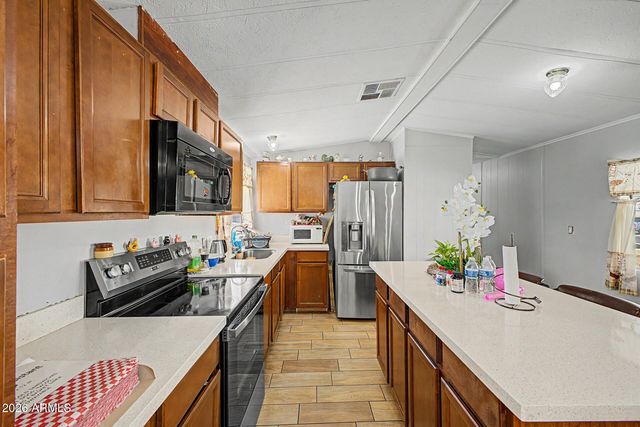 400 W BASELINE Road 270, Tempe, AZ 85283