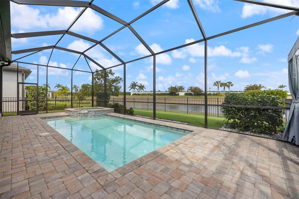 Image 1 of property listing at 6266 CRESTED EAGLE LANE, Nokomis, FL 34275