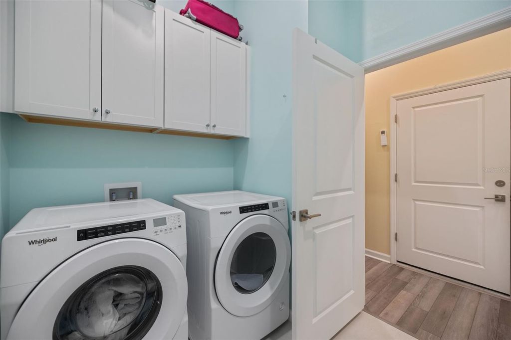 Image 21 of property listing at 6266 CRESTED EAGLE LANE, Nokomis, FL 34275