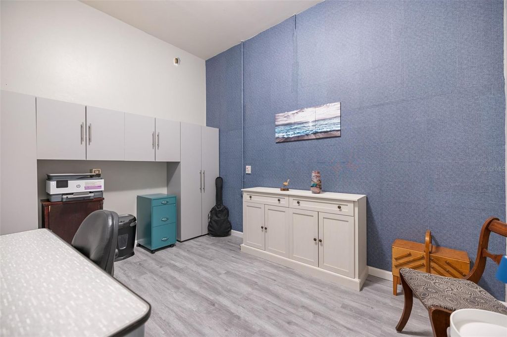 Image 24 of property listing at 6266 CRESTED EAGLE LANE, Nokomis, FL 34275