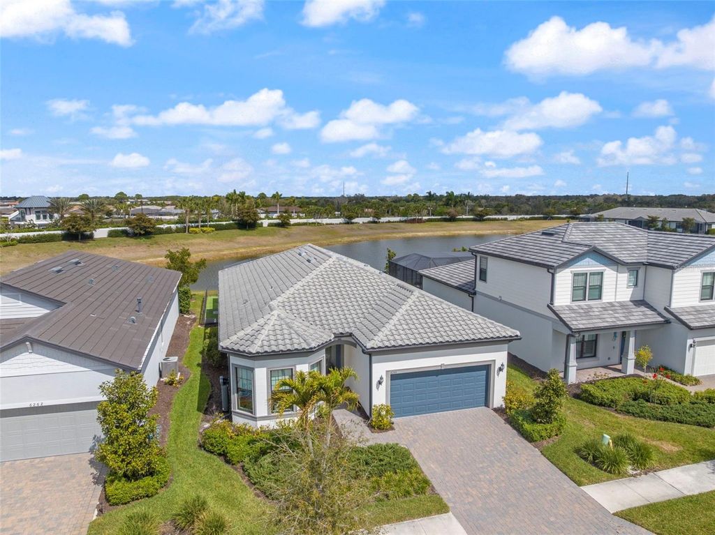 Image 33 of property listing at 6266 CRESTED EAGLE LANE, Nokomis, FL 34275