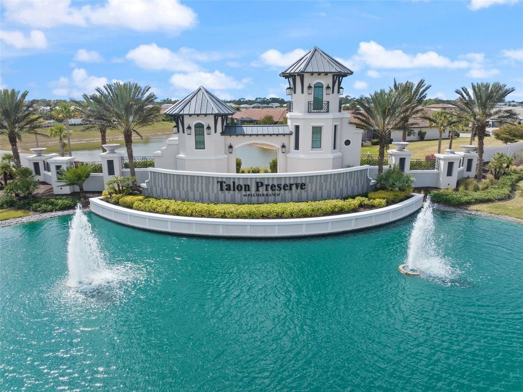 Image 40 of property listing at 6266 CRESTED EAGLE LANE, Nokomis, FL 34275