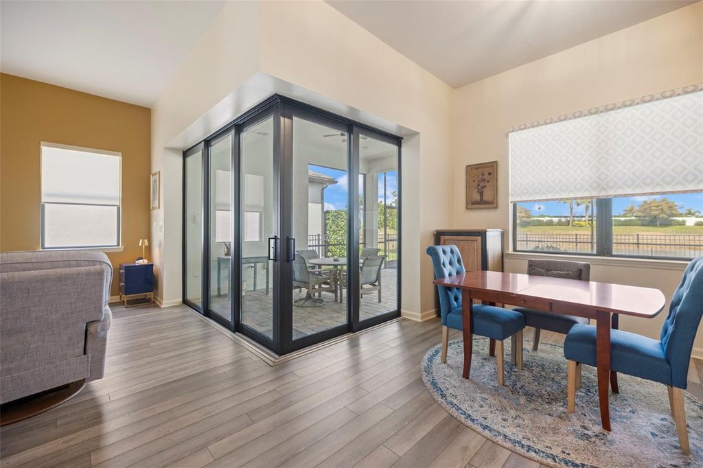 Image 7 of property listing at 6266 CRESTED EAGLE LANE, Nokomis, FL 34275