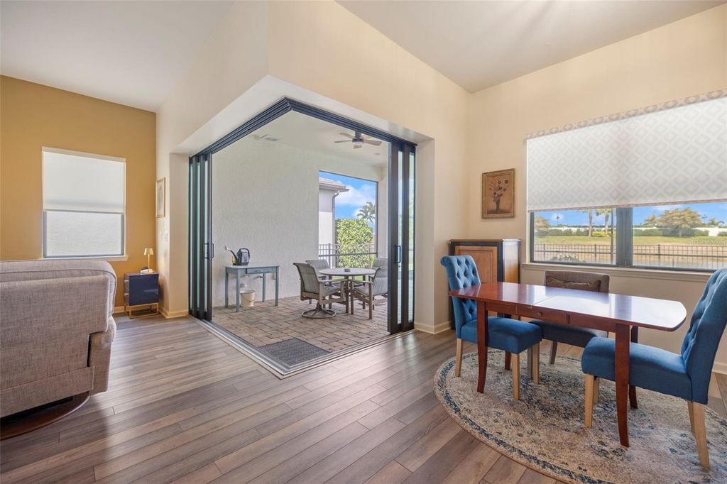 Image 9 of property listing at 6266 CRESTED EAGLE LANE, Nokomis, FL 34275