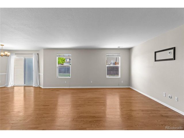 5569 S Quemoy Cir, Aurora, CO 80015