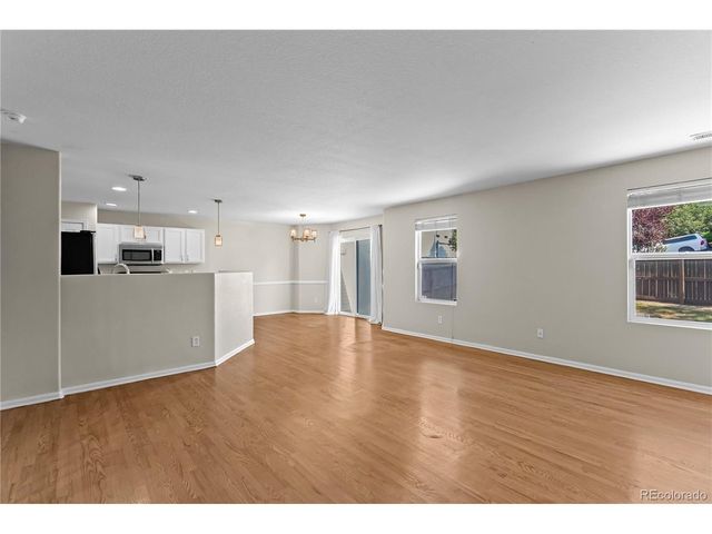5569 S Quemoy Cir, Aurora, CO 80015