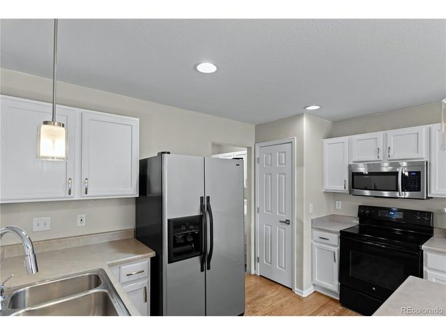 5569 S Quemoy Cir, Aurora, CO 80015