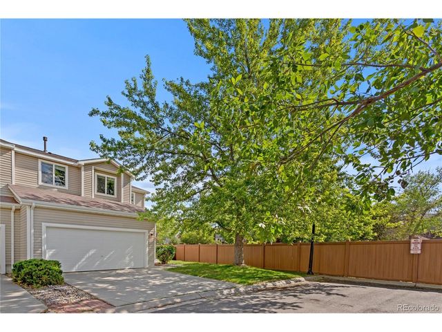 5569 S Quemoy Cir, Aurora, CO 80015